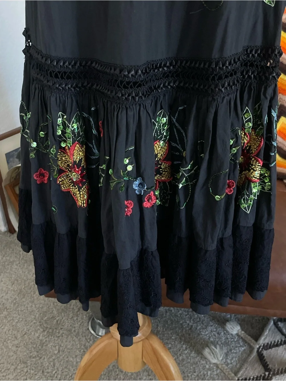 Bizz Boho Witchy Peasant Floral Embroidered Sequined Skirt